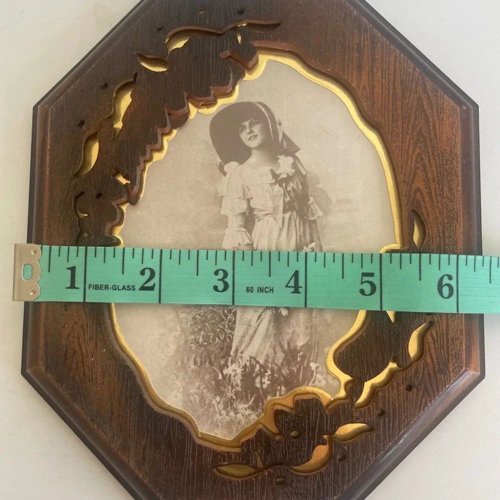 True Vintage Faux Wood Octagon Picture Frame -  For 5x7 in Photo gold tone cover